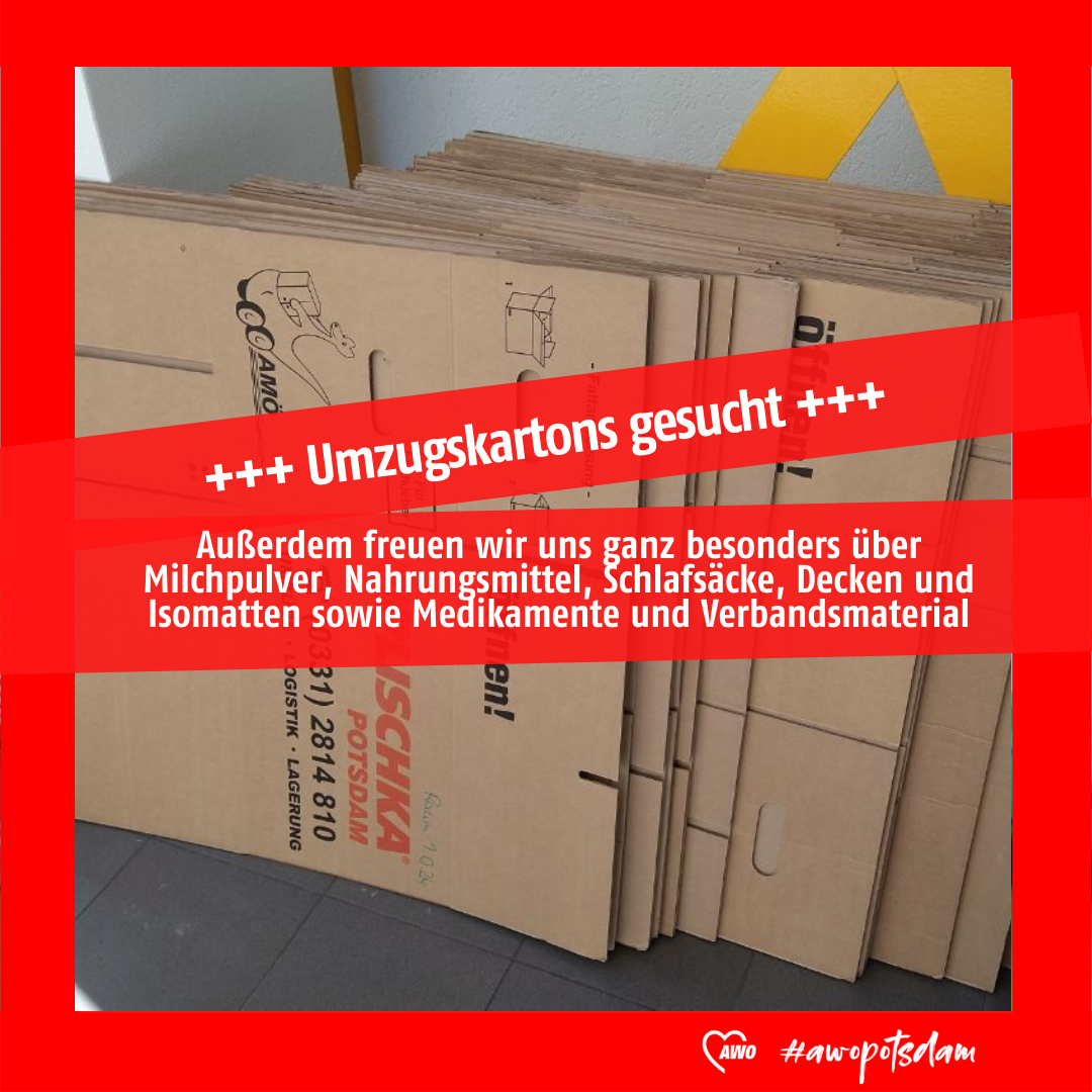 Foto von Umzugskartons mit der Aufschrift: Umzugskartons gesucht